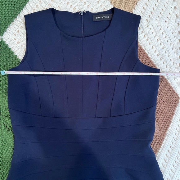 178 Ivanka Trump dark blue dress - Picture 11 of 12